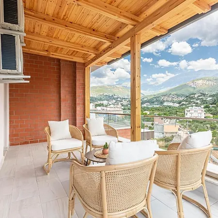 Ama's 2br Ap 6 Parking, Balcony & Kitchen Himare